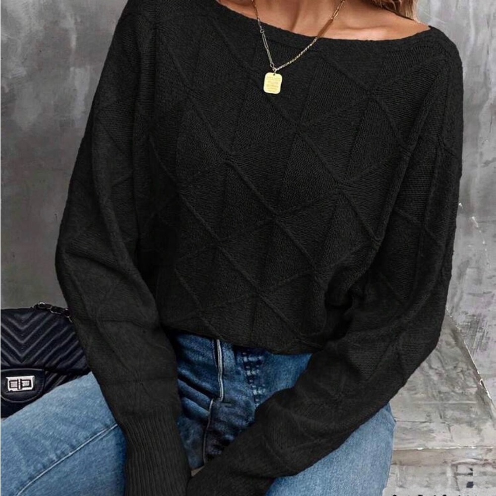 Black Women's Boatneck Sweater sz S